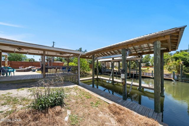 4423 Northshore Road, Lynn Haven, FL 32444