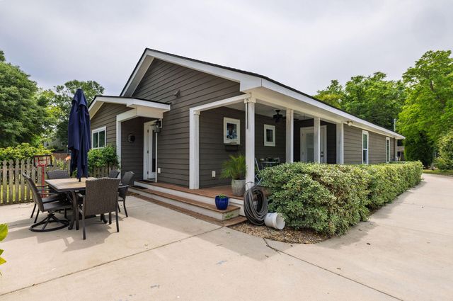 708 Kent Street, Mount Pleasant, SC 29464