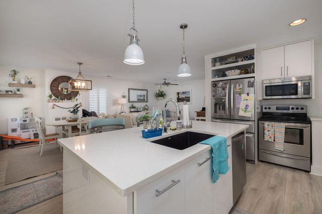 708 Kent Street, Mount Pleasant, SC 29464