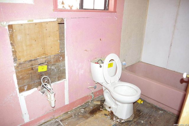 1211 Rivas, San Antonio, TX 78207