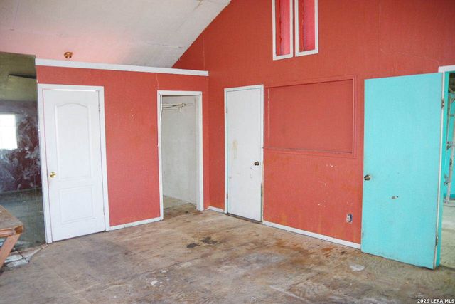 1211 Rivas, San Antonio, TX 78207