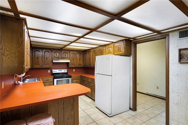 2500 E 8th Street, Danville, AR 72833