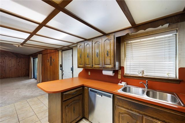 2500 E 8th Street, Danville, AR 72833