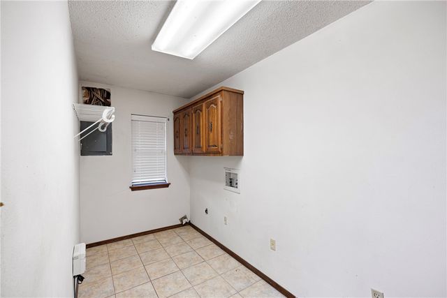 2500 E 8th Street, Danville, AR 72833