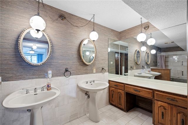 2500 E 8th Street, Danville, AR 72833