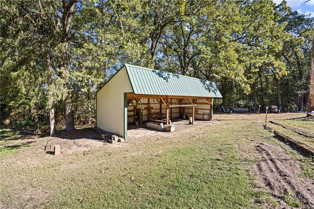 2500 E 8th Street, Danville, AR 72833