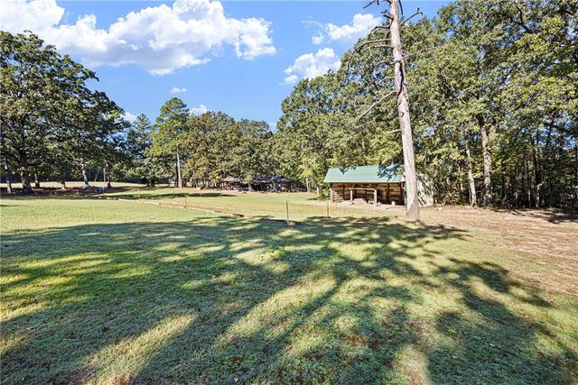 2500 E 8th Street, Danville, AR 72833