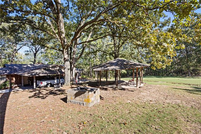 2500 E 8th Street, Danville, AR 72833