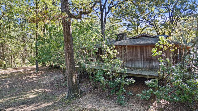 2500 E 8th Street, Danville, AR 72833