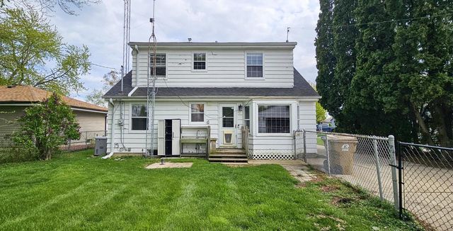 2726 84th STREET, Kenosha, WI 53143