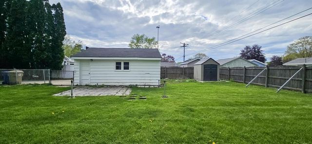 2726 84th STREET, Kenosha, WI 53143