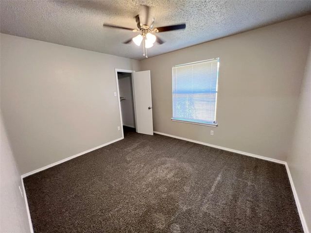 6417 Canyon Circle, Fort Worth, TX 76133