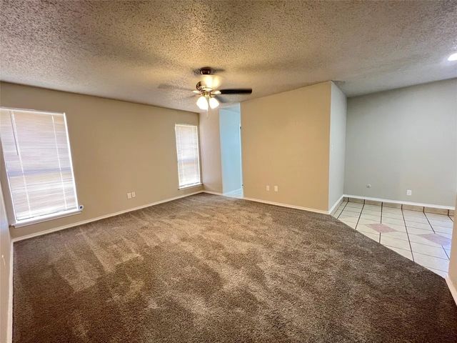 6417 Canyon Circle, Fort Worth, TX 76133