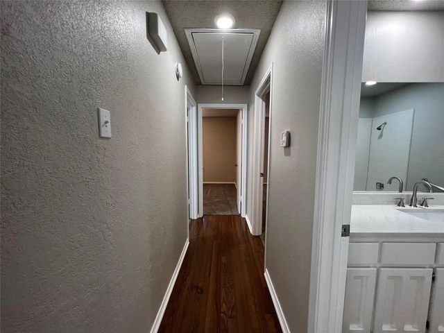 6417 Canyon Circle, Fort Worth, TX 76133