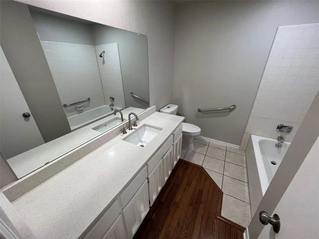 6417 Canyon Circle, Fort Worth, TX 76133