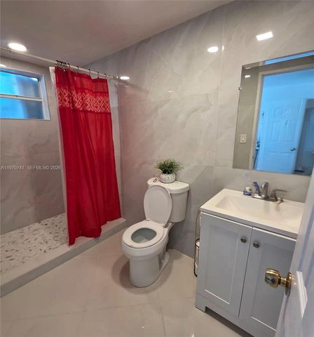 11941 SW 175th St, Miami, FL 33177