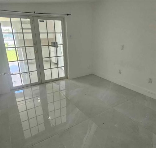 11941 SW 175th St, Miami, FL 33177