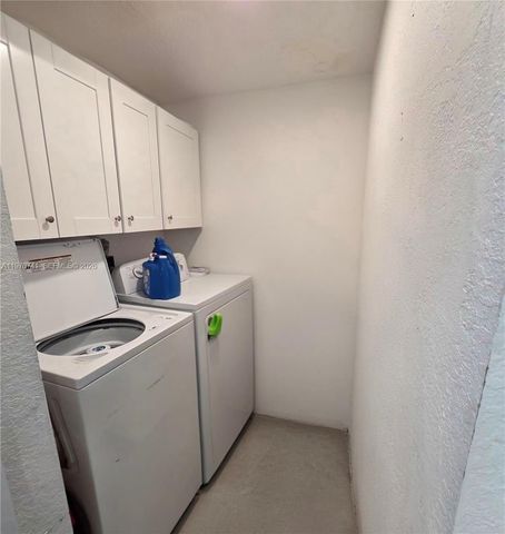 11941 SW 175th St, Miami, FL 33177