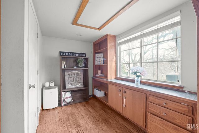 18260 Alps Drive, Tehachapi, CA 93561
