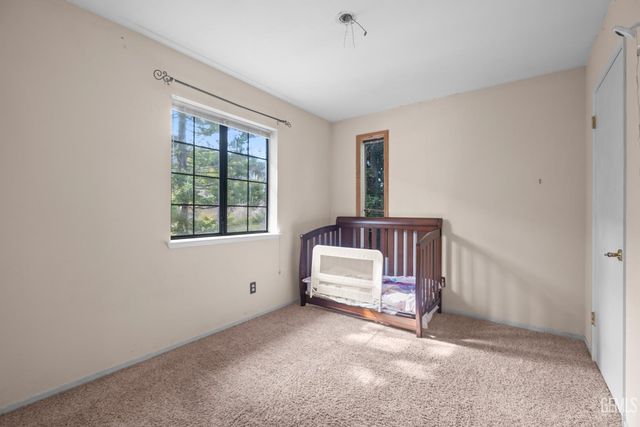 18260 Alps Drive, Tehachapi, CA 93561
