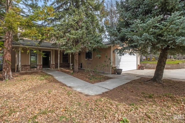 18260 Alps Drive, Tehachapi, CA 93561