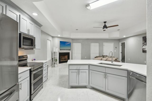 298 County Road 3545, Cleveland, TX 77327