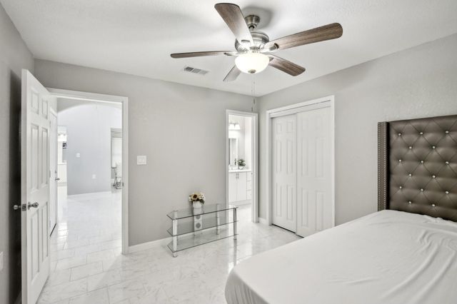 298 County Road 3545, Cleveland, TX 77327