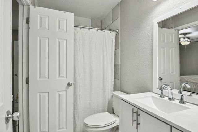 298 County Road 3545, Cleveland, TX 77327