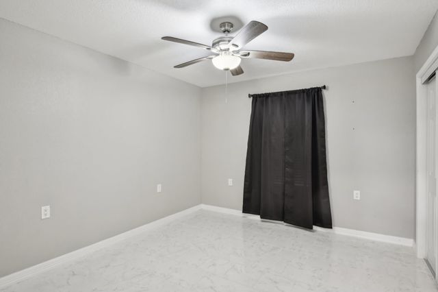 298 County Road 3545, Cleveland, TX 77327