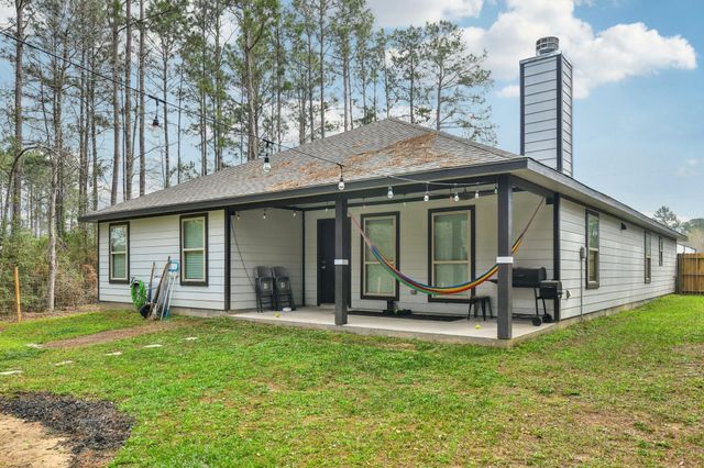 298 County Road 3545, Cleveland, TX 77327