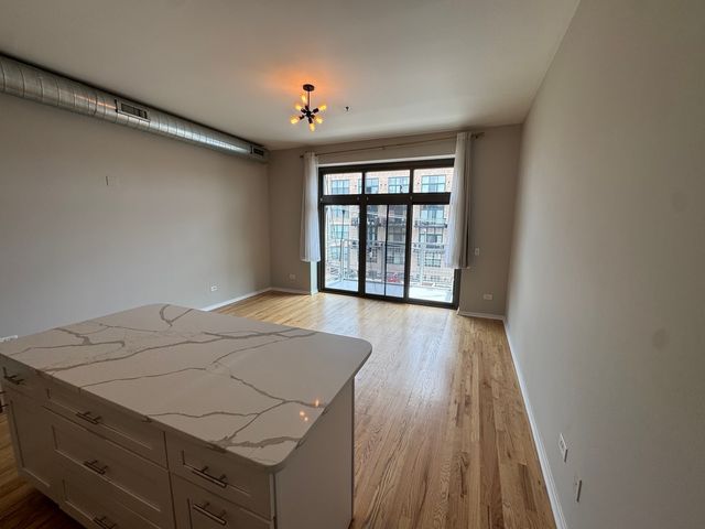 3505 S Morgan Street 320, Chicago, IL 60609