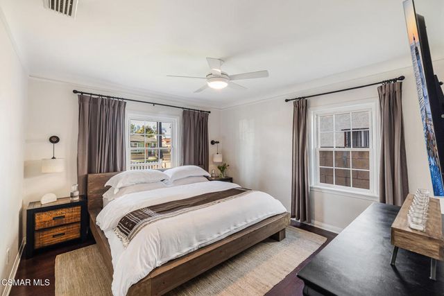 2636 Easy Avenue, Long Beach, CA 90810