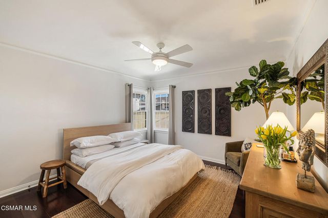 2636 Easy Avenue, Long Beach, CA 90810