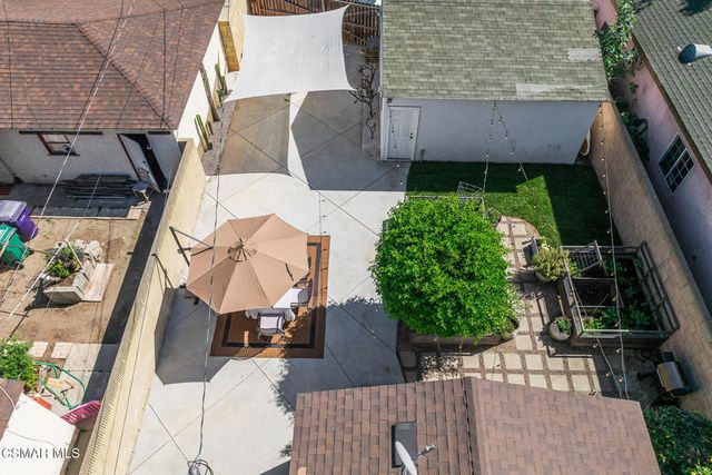 2636 Easy Avenue, Long Beach, CA 90810