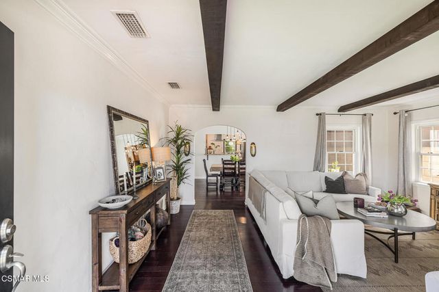 2636 Easy Avenue, Long Beach, CA 90810