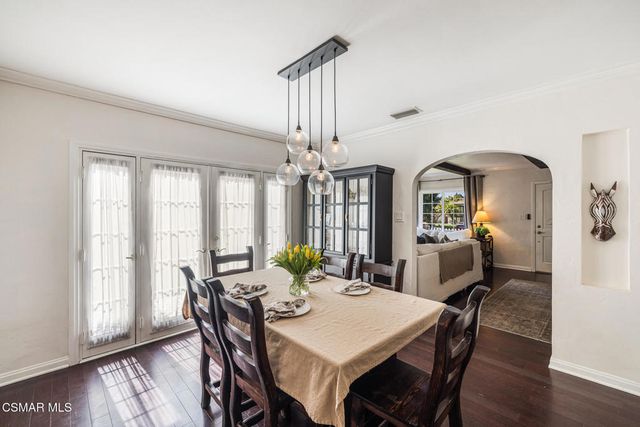 2636 Easy Avenue, Long Beach, CA 90810