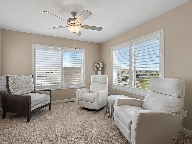 3027 Teton St Sw Street SW, Cedar Rapids, IA 52404