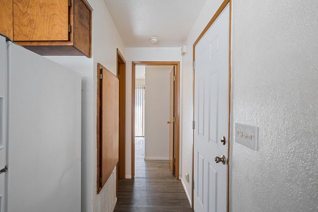 425 NE Silverwood Place, Grants Pass, OR 97526