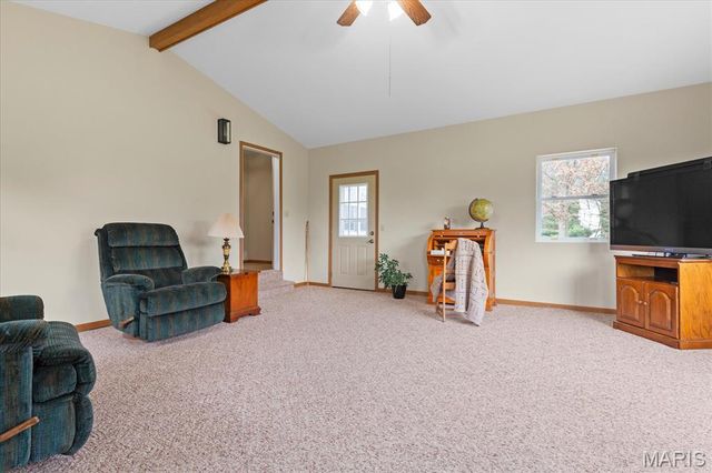 27111 State Hwy U, Warrenton, MO 63383