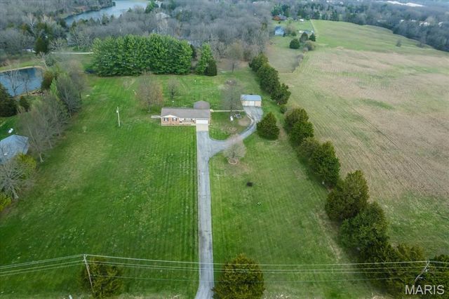 27111 State Hwy U, Warrenton, MO 63383
