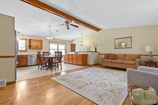 27111 State Hwy U, Warrenton, MO 63383