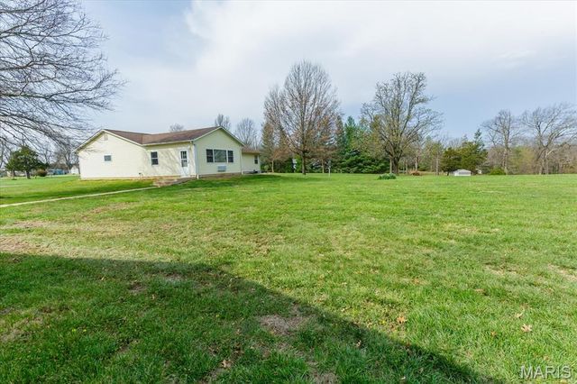 27111 State Hwy U, Warrenton, MO 63383