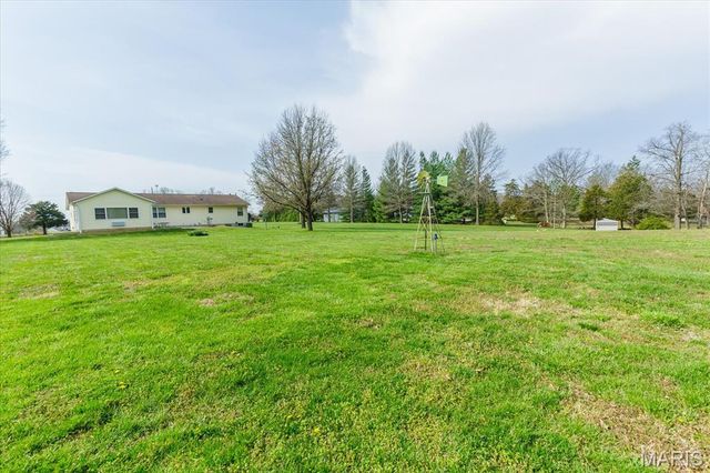 27111 State Hwy U, Warrenton, MO 63383