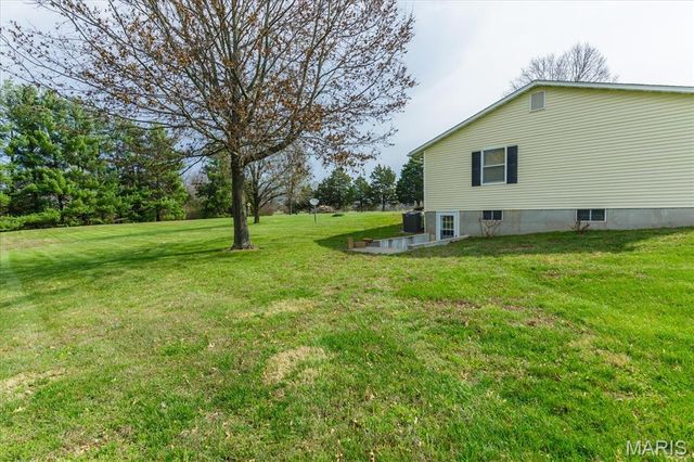 27111 State Hwy U, Warrenton, MO 63383