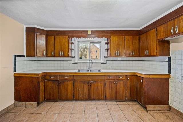 89 Superior Street, Rochester, NY 14611