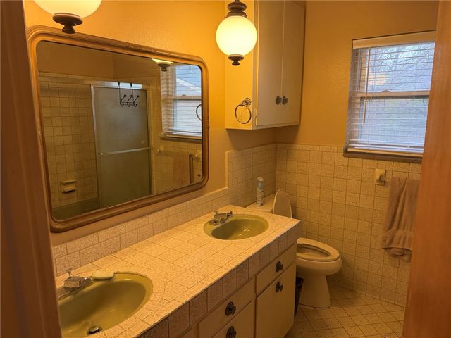 1510 Circle Drive, Springdale, AR 72764