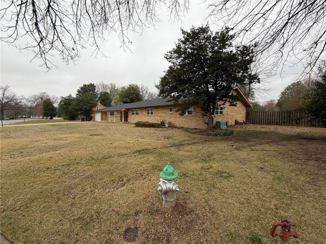 1510 Circle Drive, Springdale, AR 72764