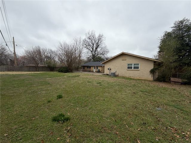 1510 Circle Drive, Springdale, AR 72764