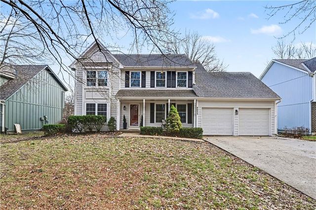 8033 Hall Street, Lenexa, KS 66219