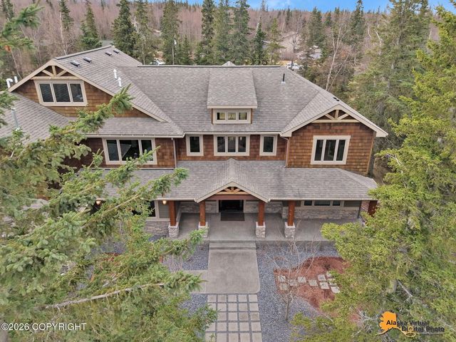5646 Heritage Heights Drive, Anchorage, AK 99516